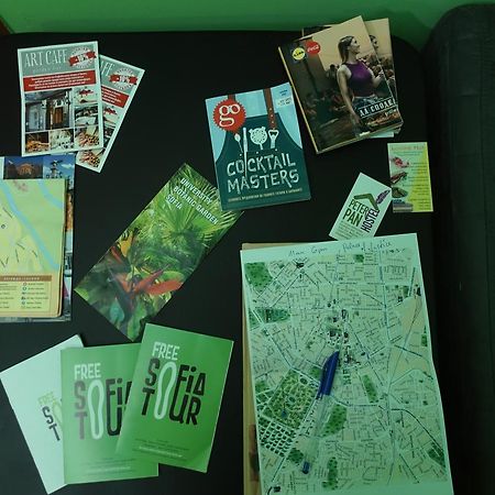 Peter Pan Hostel Sofia Ngoại thất bức ảnh