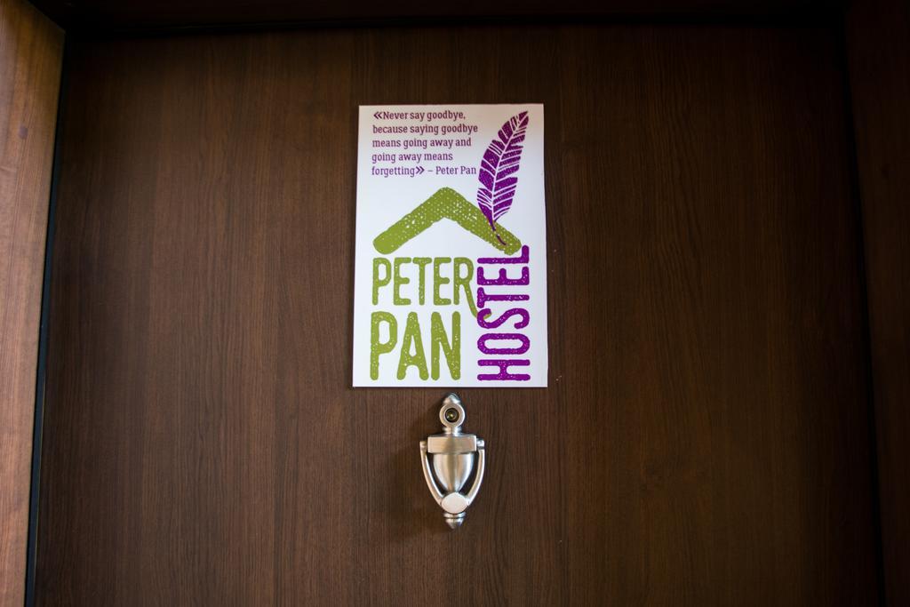 Peter Pan Hostel Sofia Ngoại thất bức ảnh
