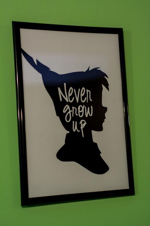 Peter Pan Hostel Sofia Ngoại thất bức ảnh
